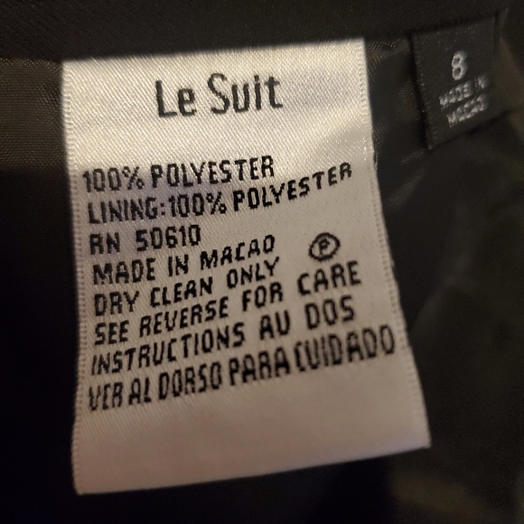 Le Suit ~ Classic Black 2 pc Skirt Suit - Picture 6 of 7